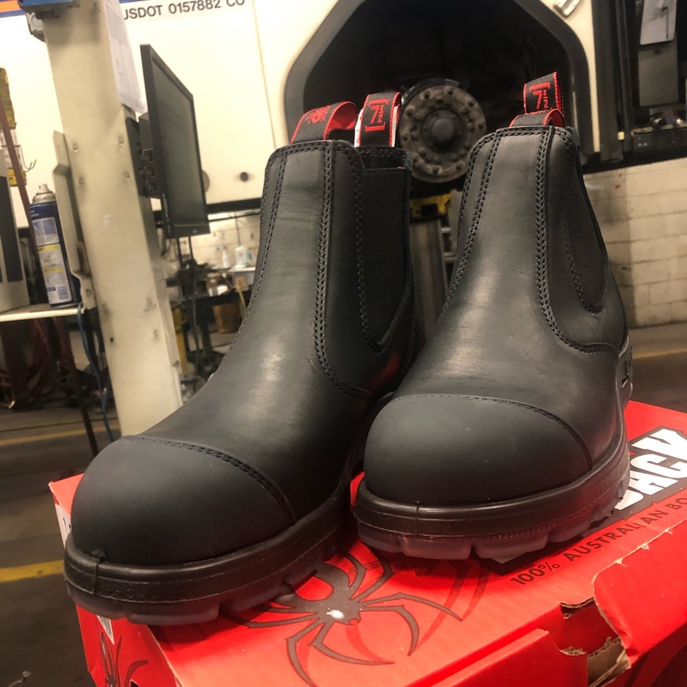 RedBack Boots - Picture 4 of 4